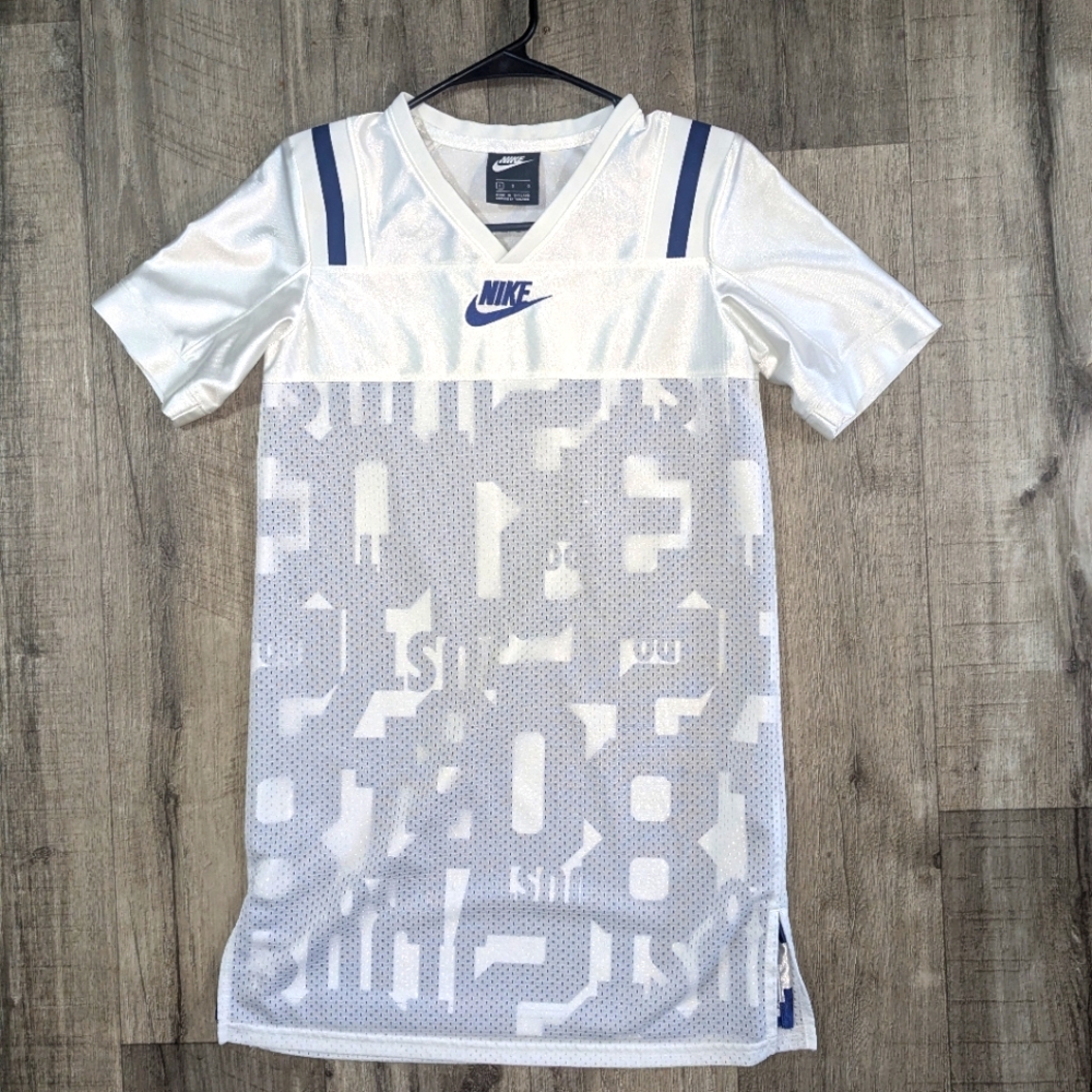 Nike Cream and Blue Athletic Jersey dress Size L